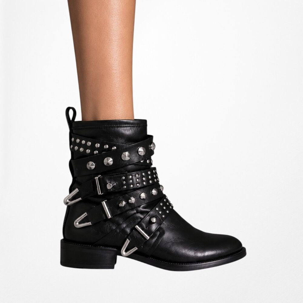Vintage Y2K 90s Mango Black Studded Ankle Round Toe Leather Combat Boots Size 6